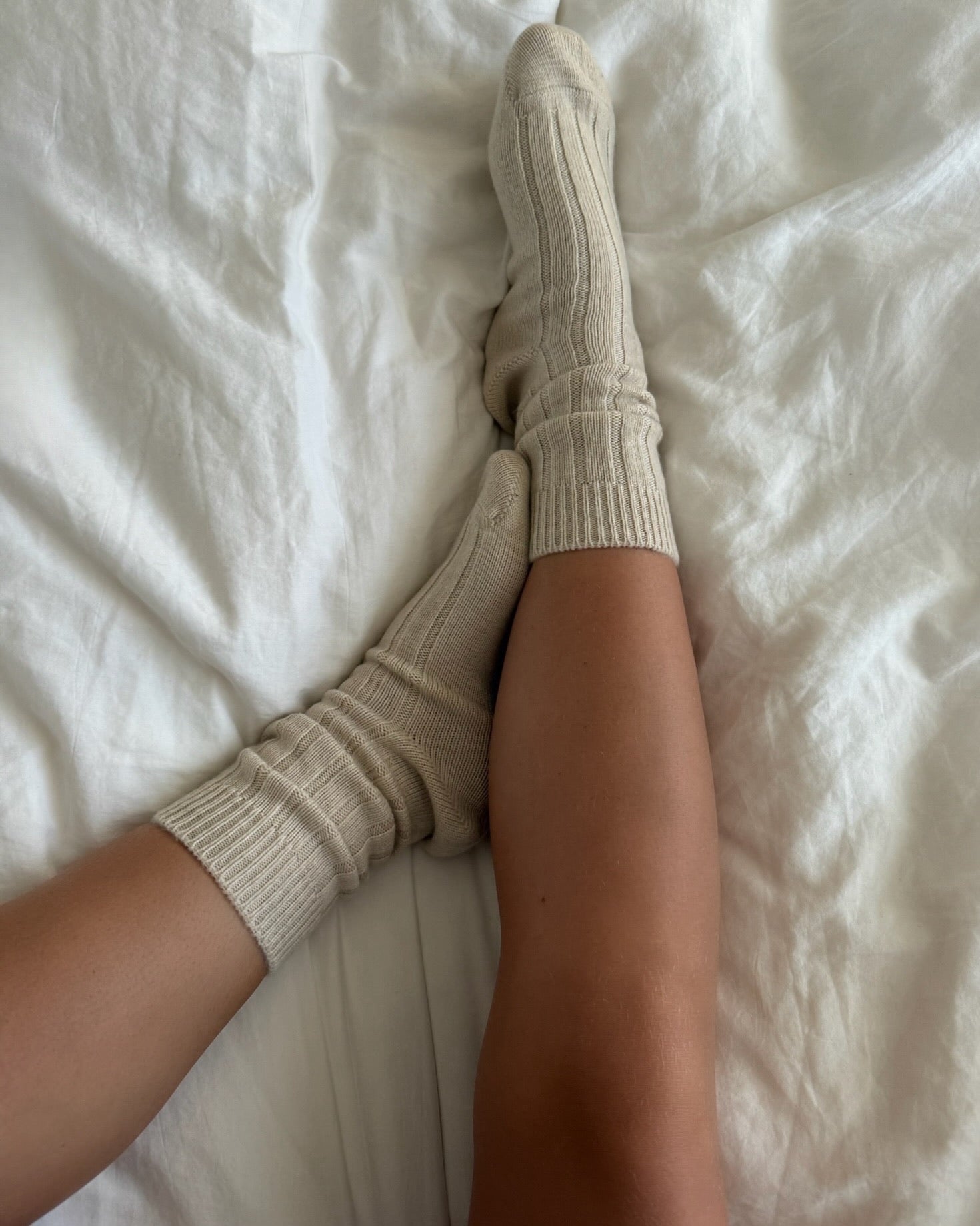 RIBBED CASHMERE SOCKS